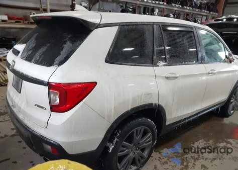 2019 Honda Passport Ex-L z USA, uszkodzony, nr VIN 5FNYF8H50KB011004